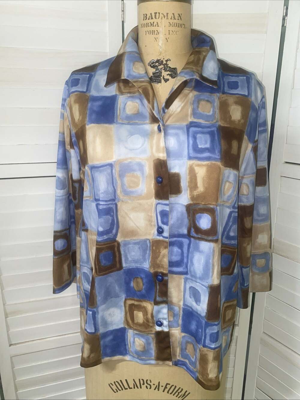 70s 80s Blair Long-Sleeved Button Up Shirt Women's Large Geometric Blue Brown